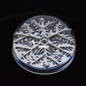 Cristal France Snowflake Paperweight Lead Crystal Holiday Decor